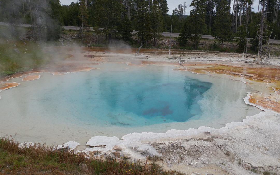 Yellowstone National Park – Mud Paint Pots and Hot Springs
